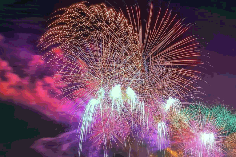 Профессиональная пиротехника ОПТОМ Осинники  | osinniki.salutsklad.ru