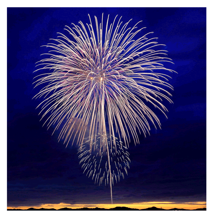 Организация фейерверков на Новый год  Осинники | osinniki.salutsklad.ru